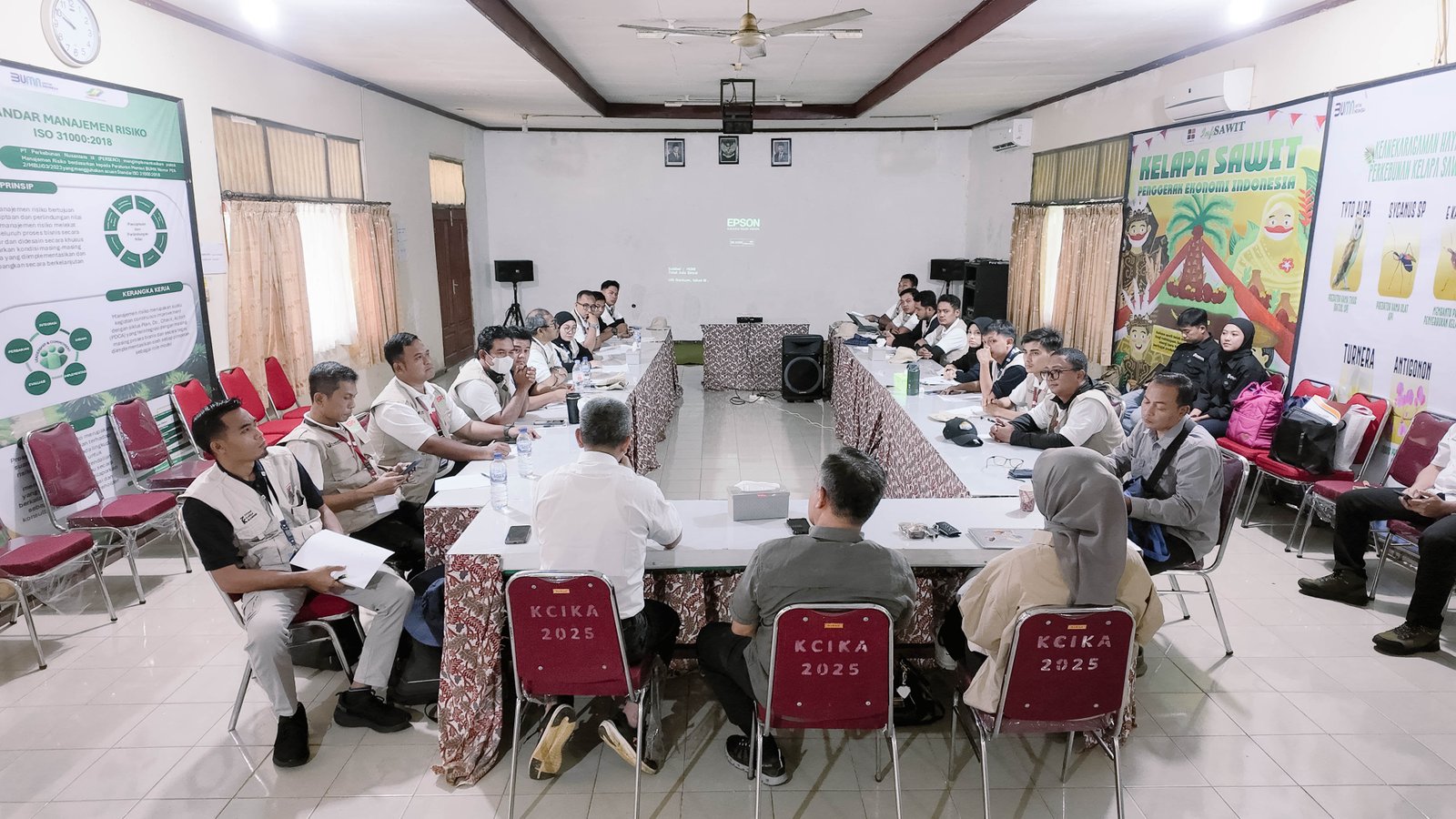 Tingkatkan Kredibilitas Anda sebagai Trainer Profesional Melalui Sertifikasi Training of Trainer (ToT)