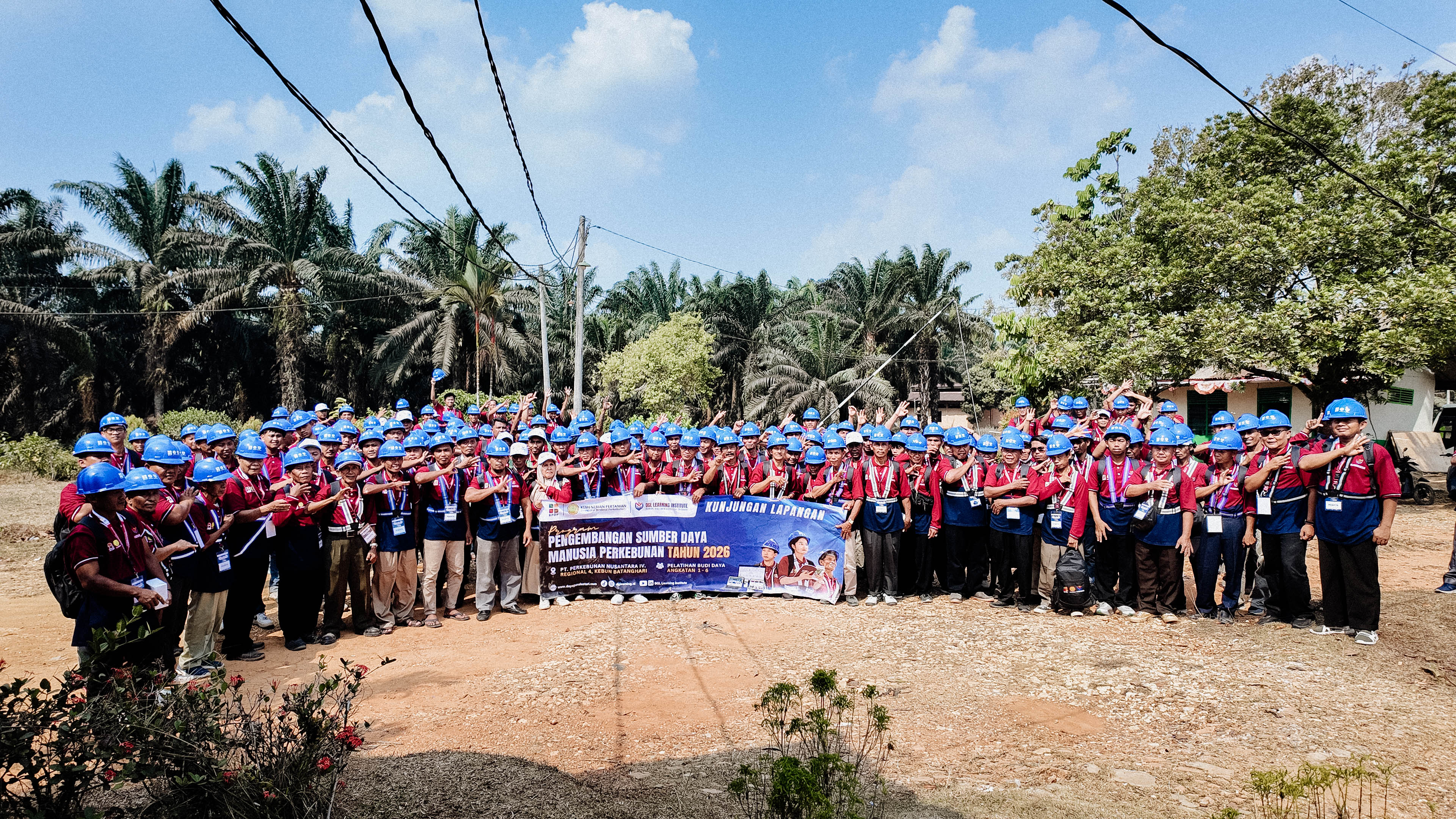 Peserta SDM Perkebunan Jambi Perdalam Praktik Lapangan di PTPN IV Regional 4 Batanghari