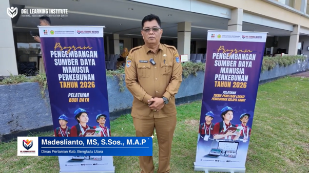 Bapak Madeslianto ,MS,S,Sos,M.A.P